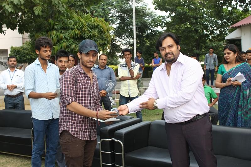 Vishveshwarya Group of Institutions Greater Noida Sports photo 2